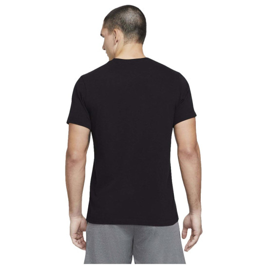 Nike Ανδρική κοντομάνικη μπλούζα Nike Ανδρική κοντομάνικη μπλούζα